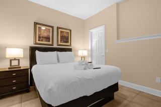 Enchanted 4BR Family Style Townhome in Disney Area - 6