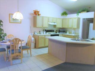 Christine's Villa - 8