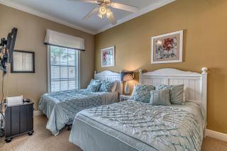 7501 - Excitement On The Greens - 7