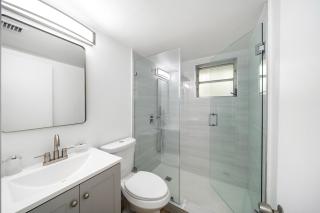 Coconut Cottage in the Grove-Pink Cottage - 8