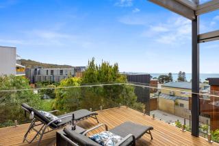 Boston Beach House - BYO Linen - 1