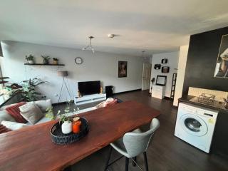 1-bed apartment nestled in the heart of Swansea - 6