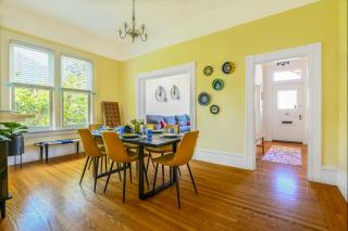 Historic Queen Anne with private backyard oasis! - 5