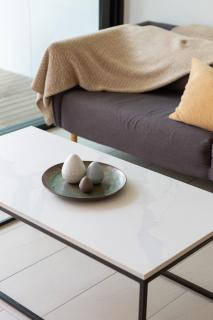 Urban Noir - Sleek Retreat near Sydney Uni & Markets - 3