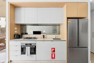 Urban Sage - Tranquil City Stay near Cafés & Markets - 6