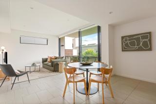 Urban Terra - Tranquil Base near Markets and Foreshore - 0