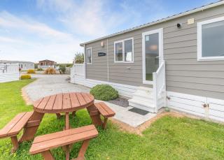 Looe Coastal Retreat - 9