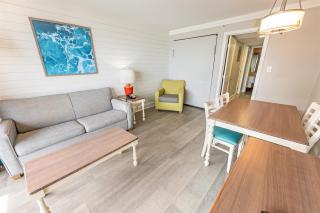 New Remodeled, Grand Cayman 662, Nice Decor,Pools! - 6