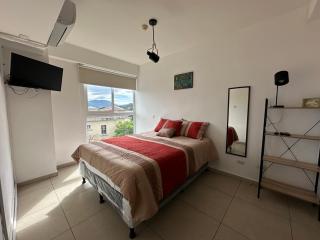 Apto tranquilo, céntrico y lindo en San Salvador - 0