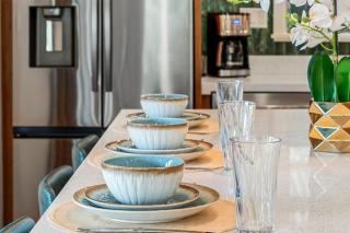 International Colony Club 28 · ICC 28 Remodeled 2BD Cottage in K - 8