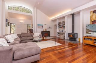 Karingal just minutes from Blueys Beach - 5