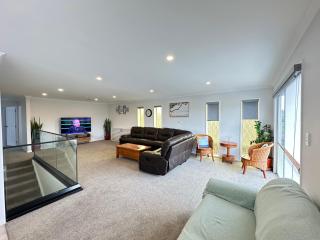 GeoHaven Rotorua Earths Embrace - 7