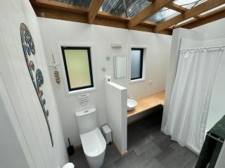 Haven Cabin - No road access - just a boat ride away - 4