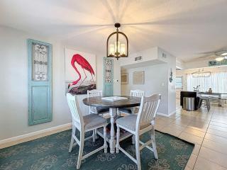 Largo Pool House and Firepit - 9