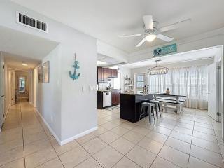 Largo Pool House and Firepit - 3