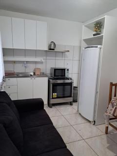 Apto 2 quartos Aconchegante e Completo Perfeito para Temporada, localizado no coração da Praia dos ingleses - 3