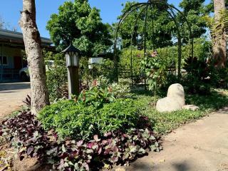 โรงแรมอีสานอินน์ ยโสธร - Easarninn Yasothorn - 3