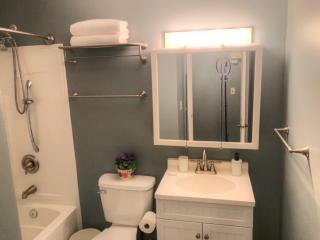 3BR Home, Pet-Friendly, Fenced Yard Near I-70, I-75, Hospitals, Wright-Patt AFB - 7