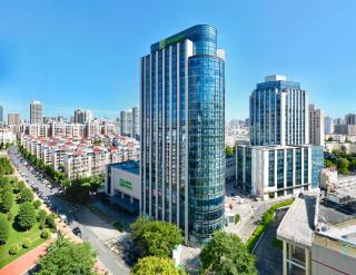 Holiday Inn Qingdao City Center by IHG - Nearby Seaside & May 4th Square - Qingdao - 7