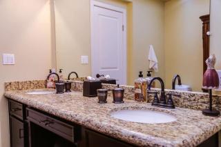 Villa De La Rosa at Valle de Guadalupe Pool BBQ & AC - 2