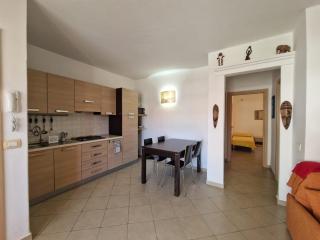 T2 Djadsal Bloco Laranja Perto da Praia e Centro - 4