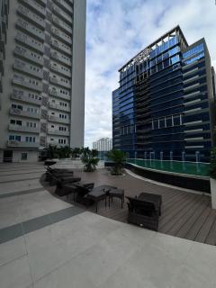 Chill and Fun with PS4 at 100 West Makati 2BR - 4