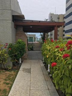 Primeira linha da praia - 4