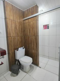 Quarto em casa de família - 6