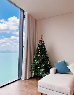 À La Carte Ha Long Bay Residence - 9