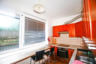 Spacious Studio with private garden - 5