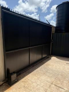 A Hidden Gem 2BR apartment - 3