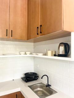 Zande Point Apartments - 5