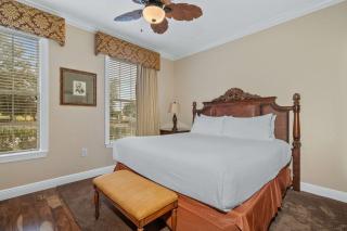 Heritage Crossing Jewel - 8