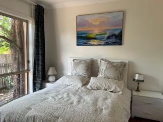 Inner North Elegance Premier Turner Living 2 Bed, 2 Bath Townhome - 8