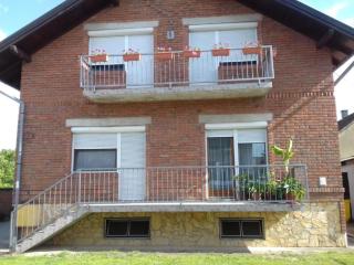 One Bedroom Magic Room 1 - 2