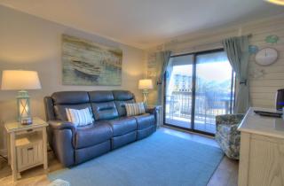 A Wave from it All - Sea Cabin 146 - 3