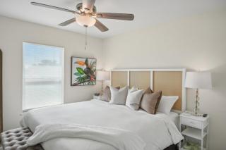 Cape House - 4 BR - Pool - Fire Pit - Private Backyard - 1