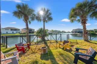 The Dogfish Dive Den! - 8