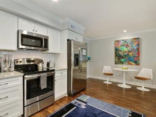 Down Under Winslow - 8