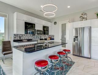 Ocean View Modern - 3