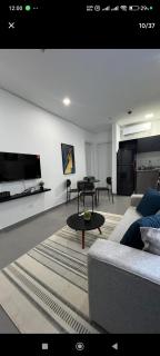 Hermoso departamento en zona shopping - 2