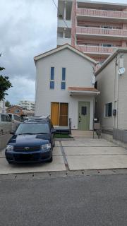 Chatan Beachside House - 9