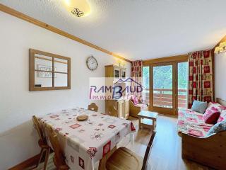 Confortable 3 pièces - 6 couchages - Accès pistes, Wifi - FR-1-854-16 - 0