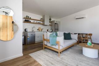 South Launceston – Easy & Comfortable - 5