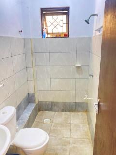 Elluq Modern Cosy Studio Apartment - 3