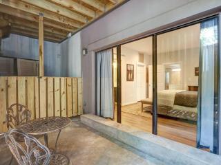 Hunter's Knoll Garden - 2