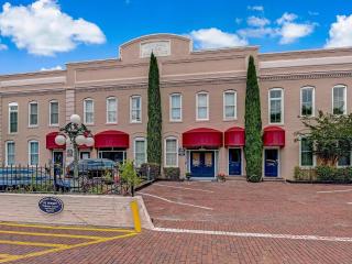 Riverview Penthouse - 4