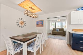 384 Harbor Drive - 5