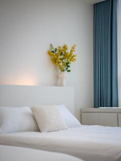 Hongdae Station Direct Access Stay - 6