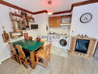 Appartement 3 pièces pour 6 personnes, sur les pistes, résidence avec piscine chauffée - FR-1-854-31 - 7